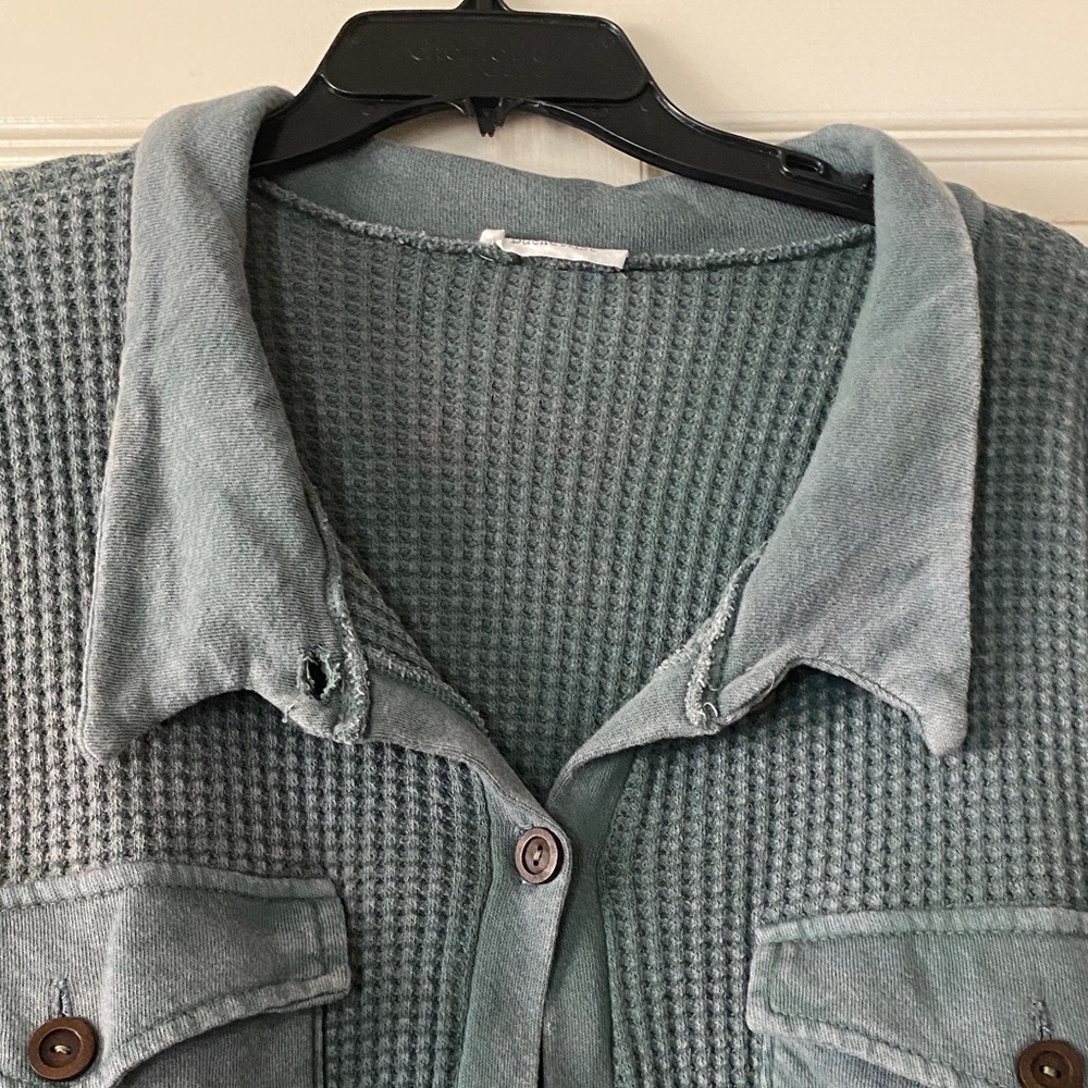 Green Vintage Wash Thermal Shacket - Picture 4 of 7